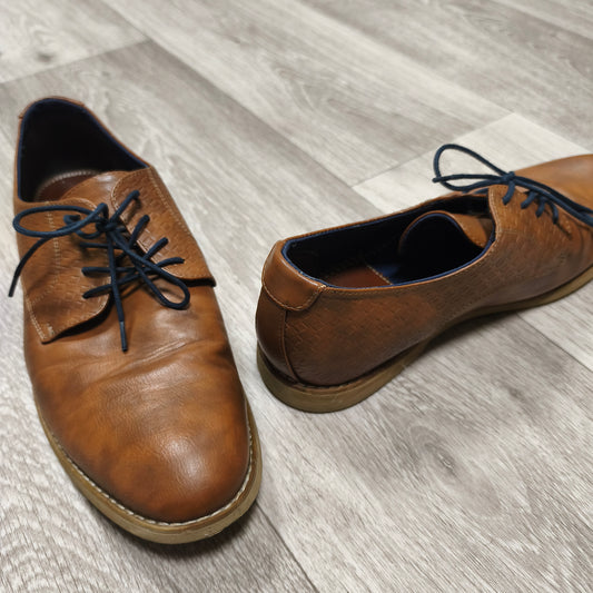 IOUASSU Trade Mens Derby Shoes Size EU 42 Brown Textured Lace Up Casual Oxfords