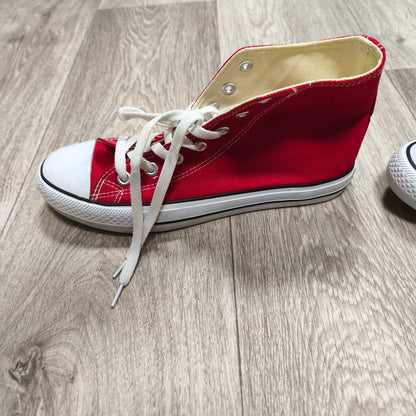 LUCKY-Z Red Canvas High Top Sneakers Shoes Lace Up Size EU 41
