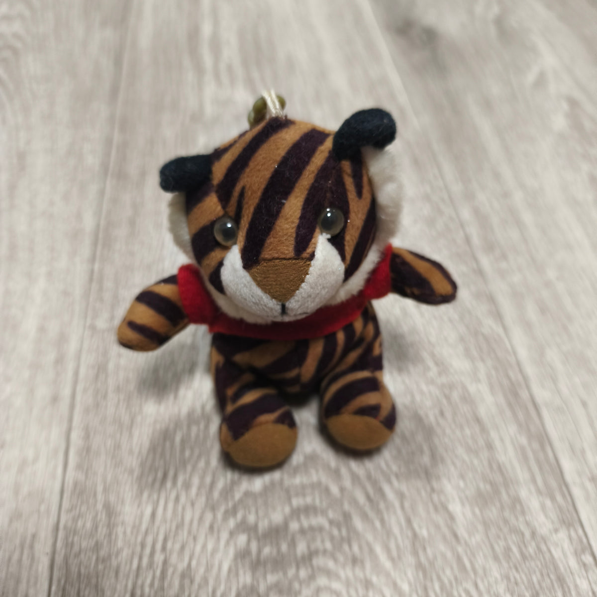 Plush Tiger Keychain Mini Stuffed Animal Tiger Clip Backpack Charm Brown Black