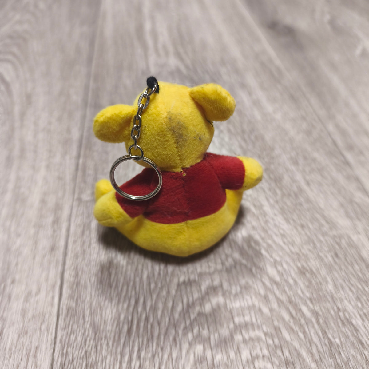 Disney Winnie The Pooh Mini Plush Keychain Disneyland Walt Disney World Vintage