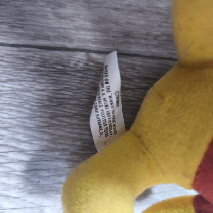 Disney Winnie The Pooh Mini Plush Keychain Disneyland Walt Disney World Vintage