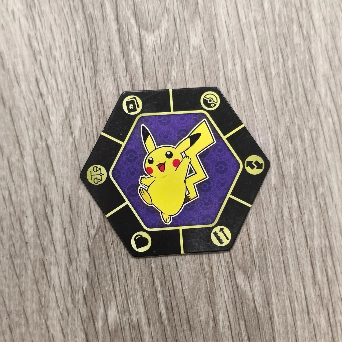 Pokemon McDonald's 2023 Match Battle Hexagonal Pikachu Spinner Token TCB M40