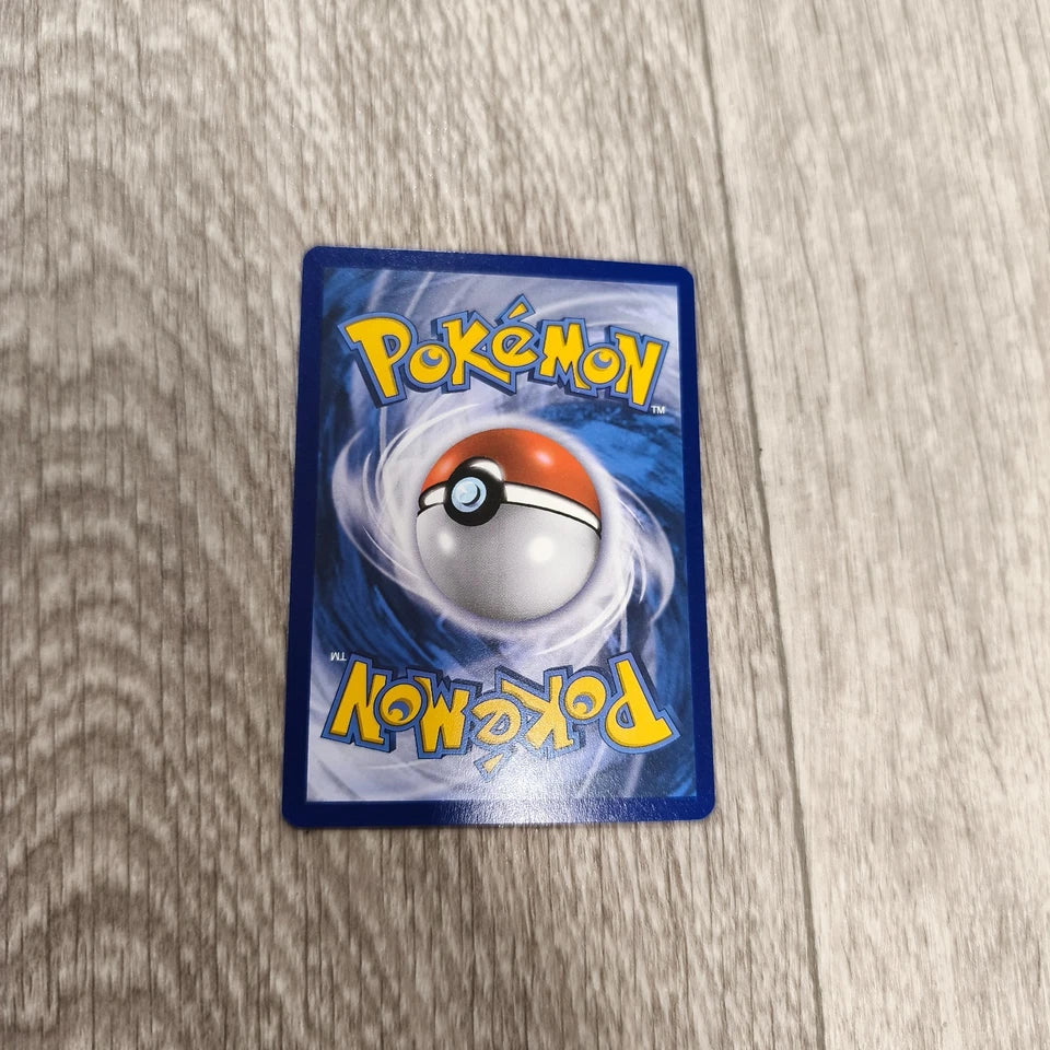 Pokemon TCG Moltres 38/214 Lost Thunder Stamped Promo Single Card